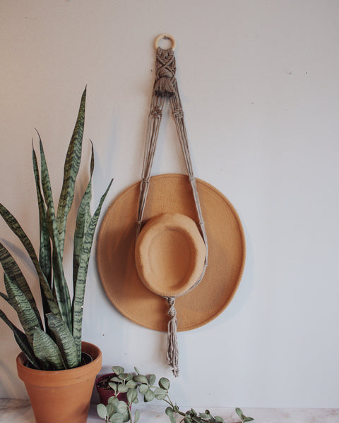 "Dakota" - Macrame Hat Hanger