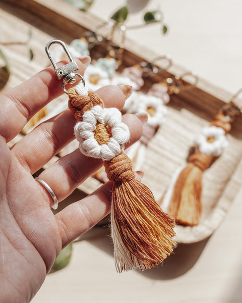 Daisy Keychain