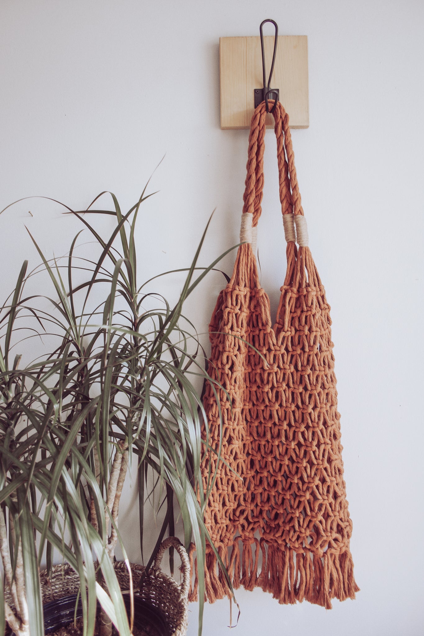 Macrame Market Bag in Copper